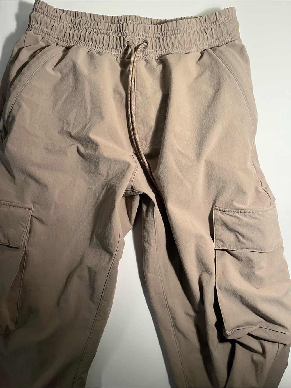 ALO women’s Cargo pants size small 🤎🤎🤎